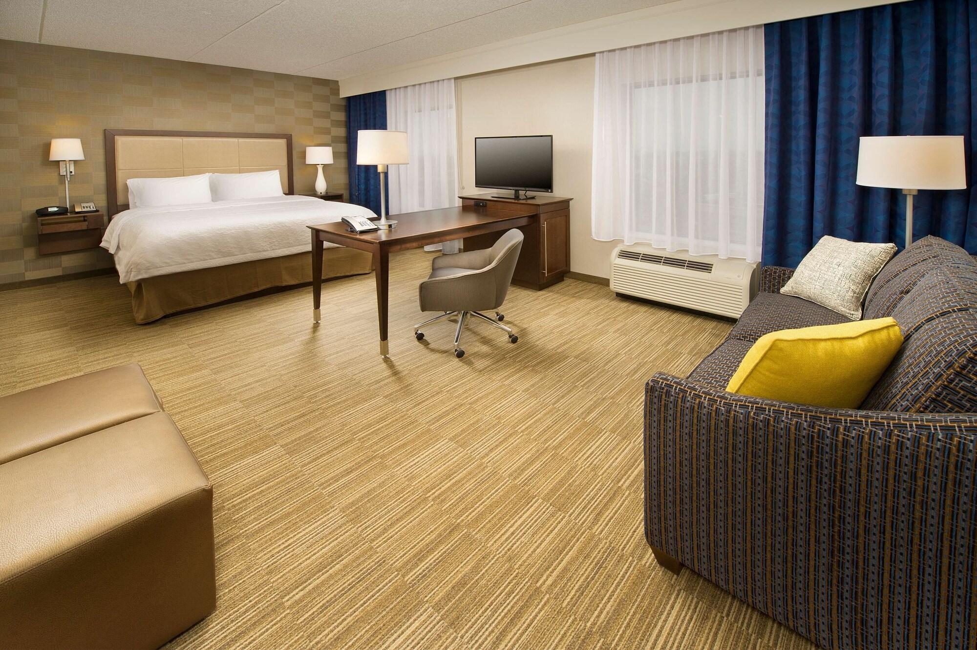 Hampton Inn & Suites Baltimore/Woodlawn Exterior foto